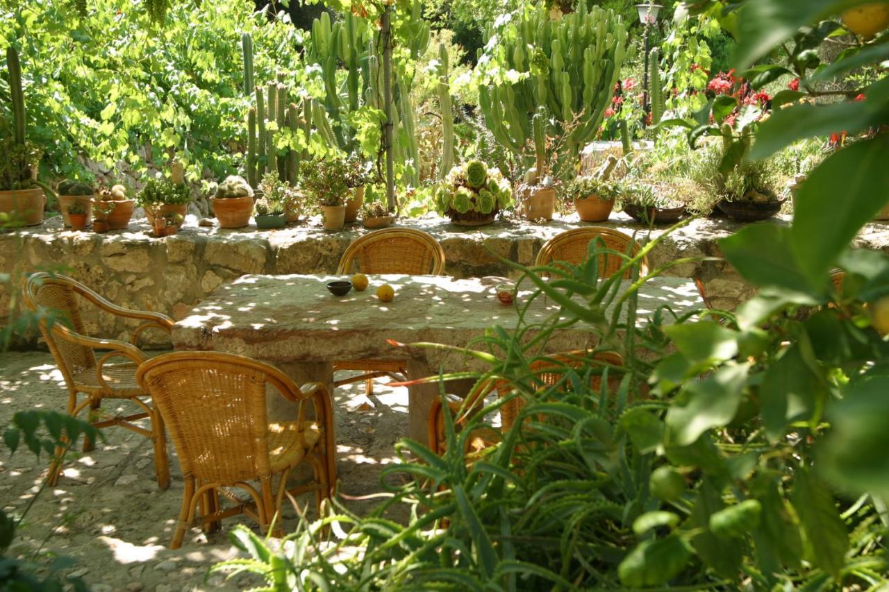 Agroturismo Can Guillo Pollença Exterior foto