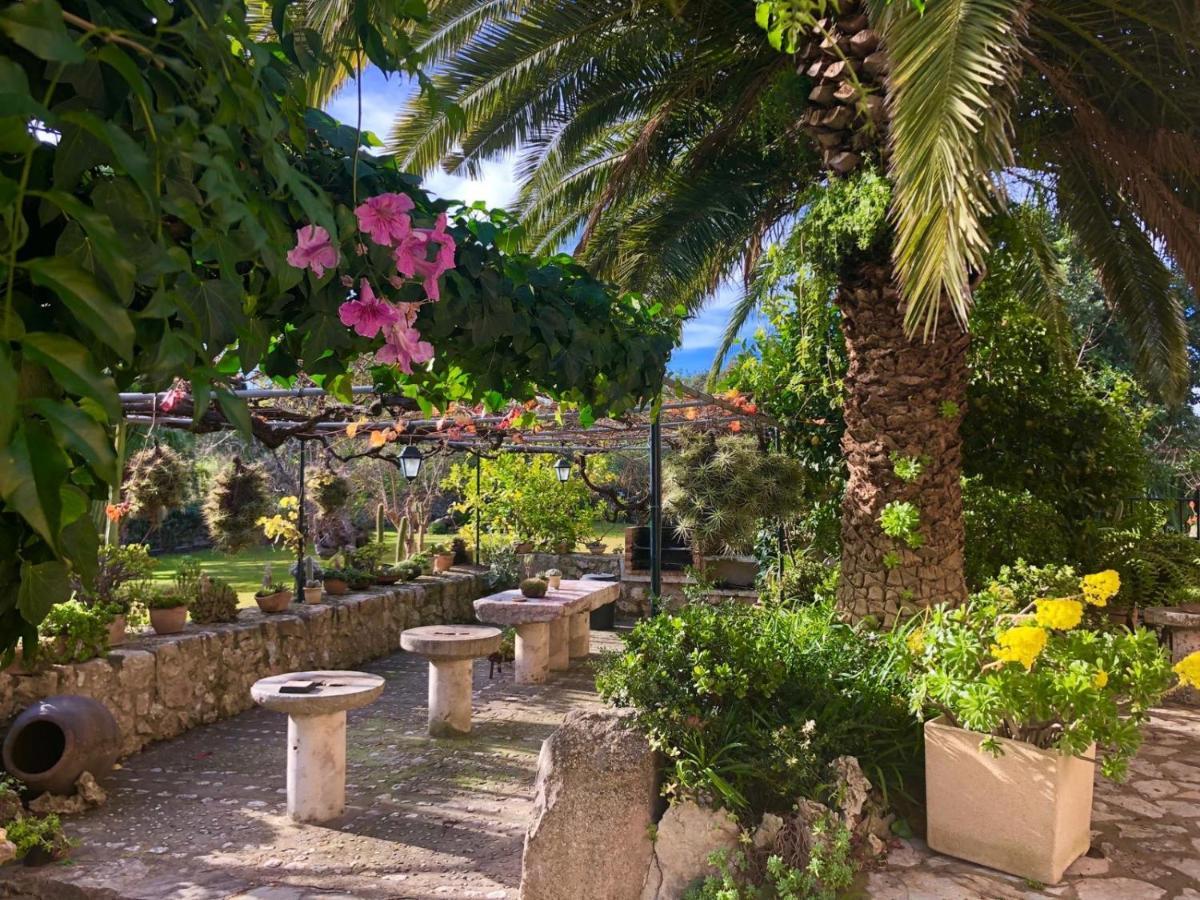 Agroturismo Can Guillo Pollença Exterior foto