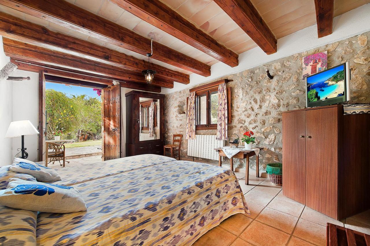 Agroturismo Can Guillo Pollença Cameră foto